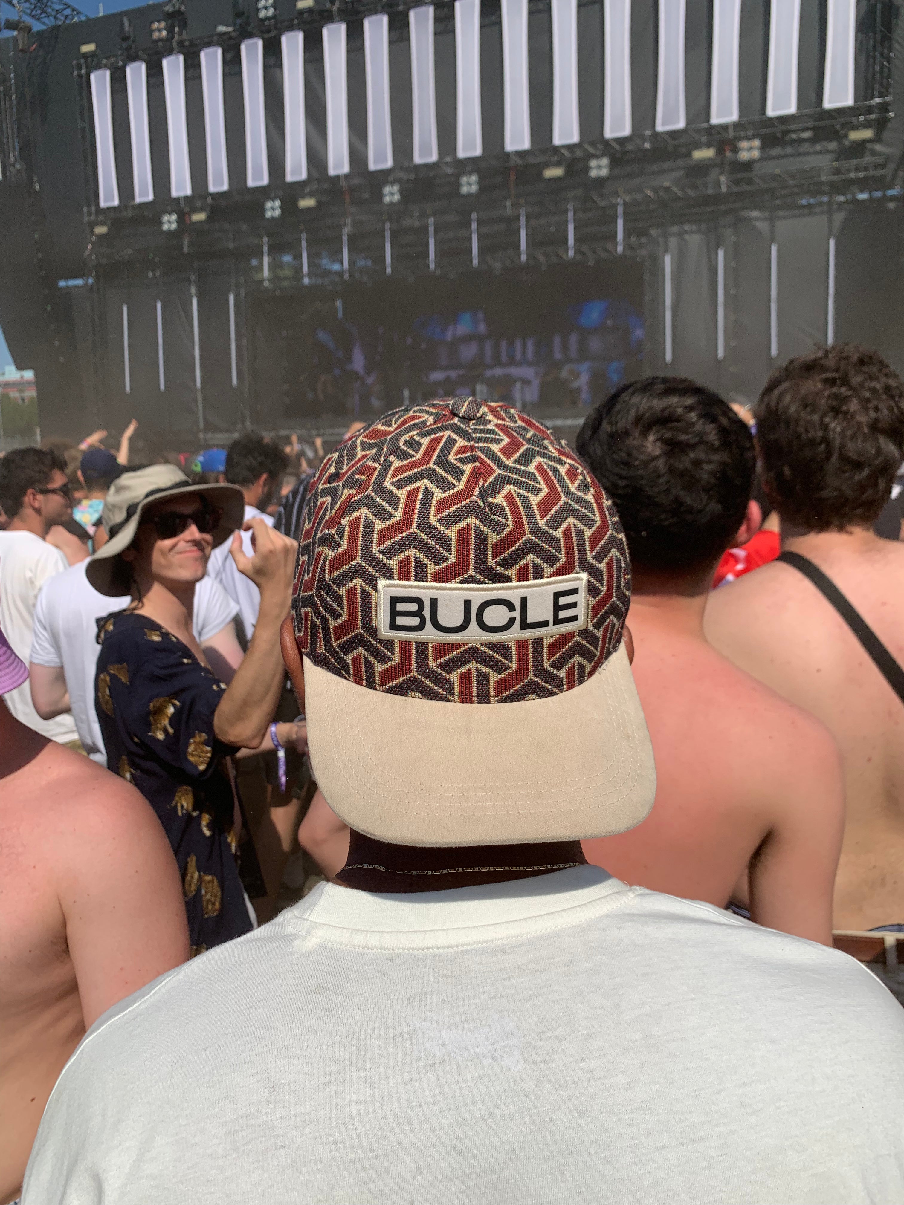 BUCLE HAT